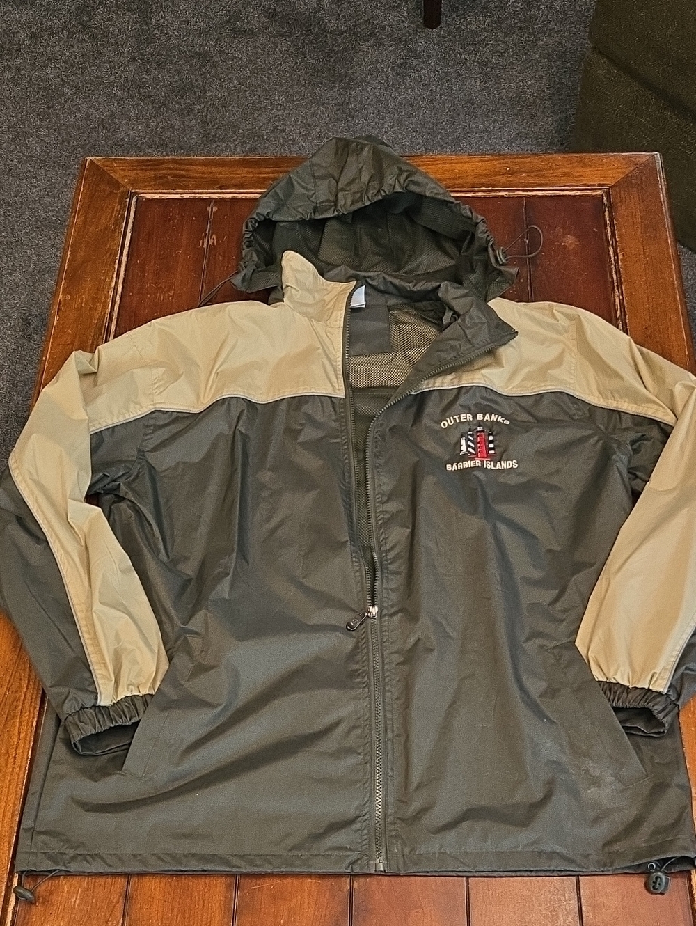 OBX / Crazy 8 Two-Tone Hooded Raincoat in Olive Green & Khaki